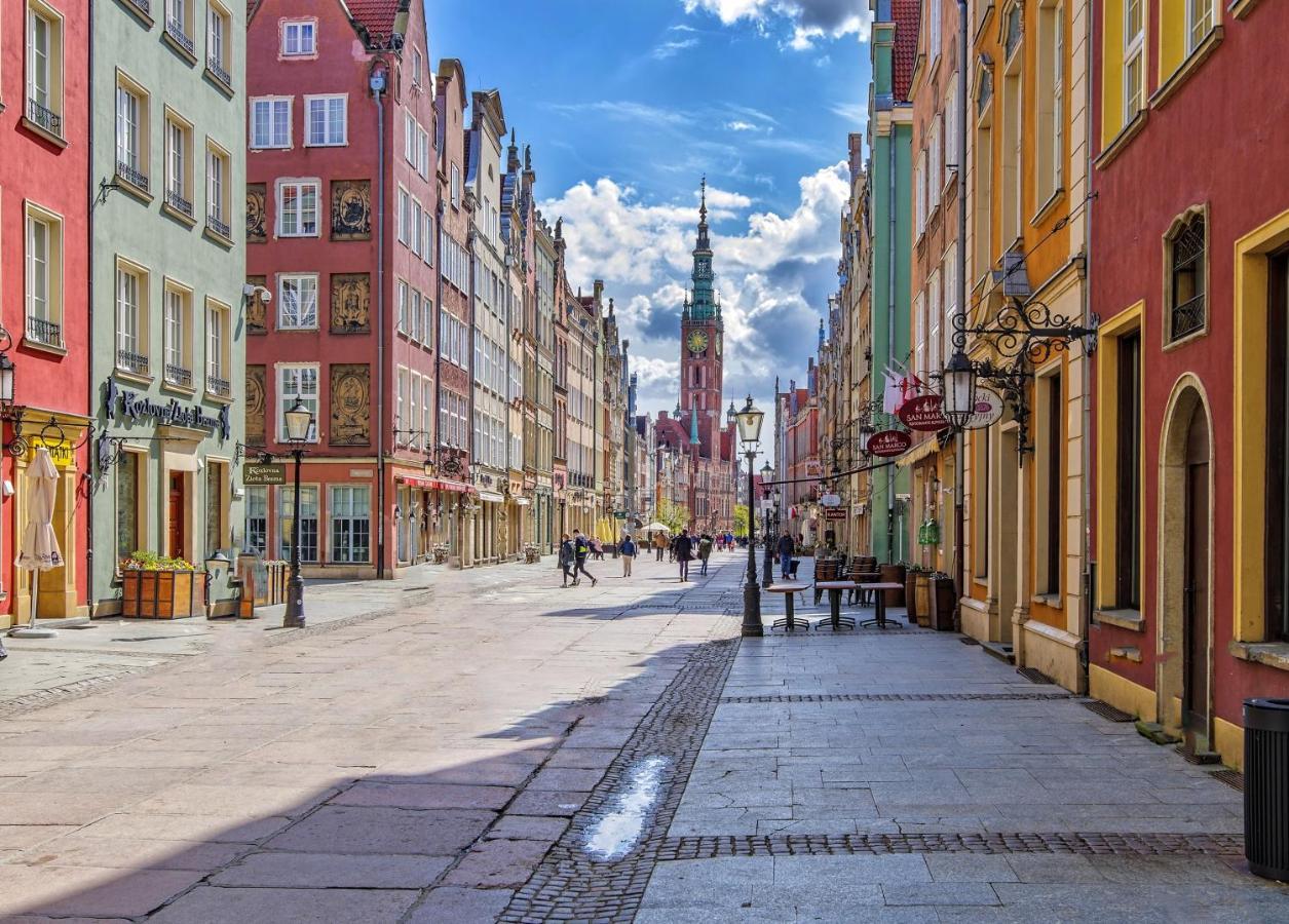 Happiness Holidays - Old Town * Gdansk